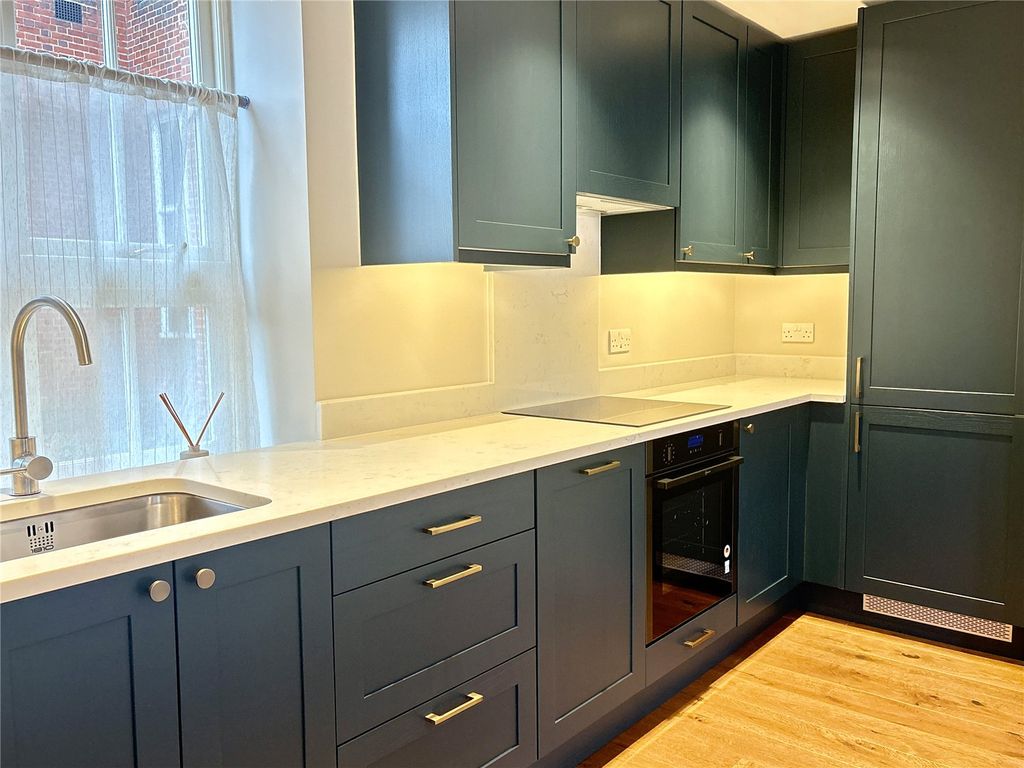 Additional image 3 of 2 bed flat for saleSt Peters Mews. The Parade, Marlborough, Wiltshire SN8