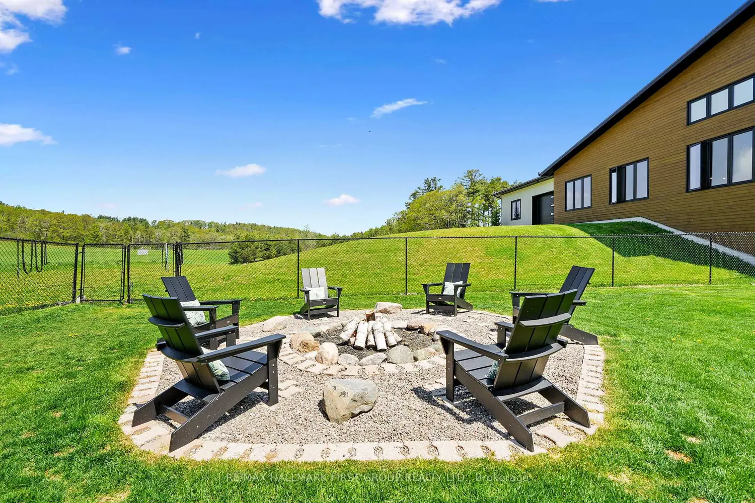 Additional image 14 of 4566 Harwood Road