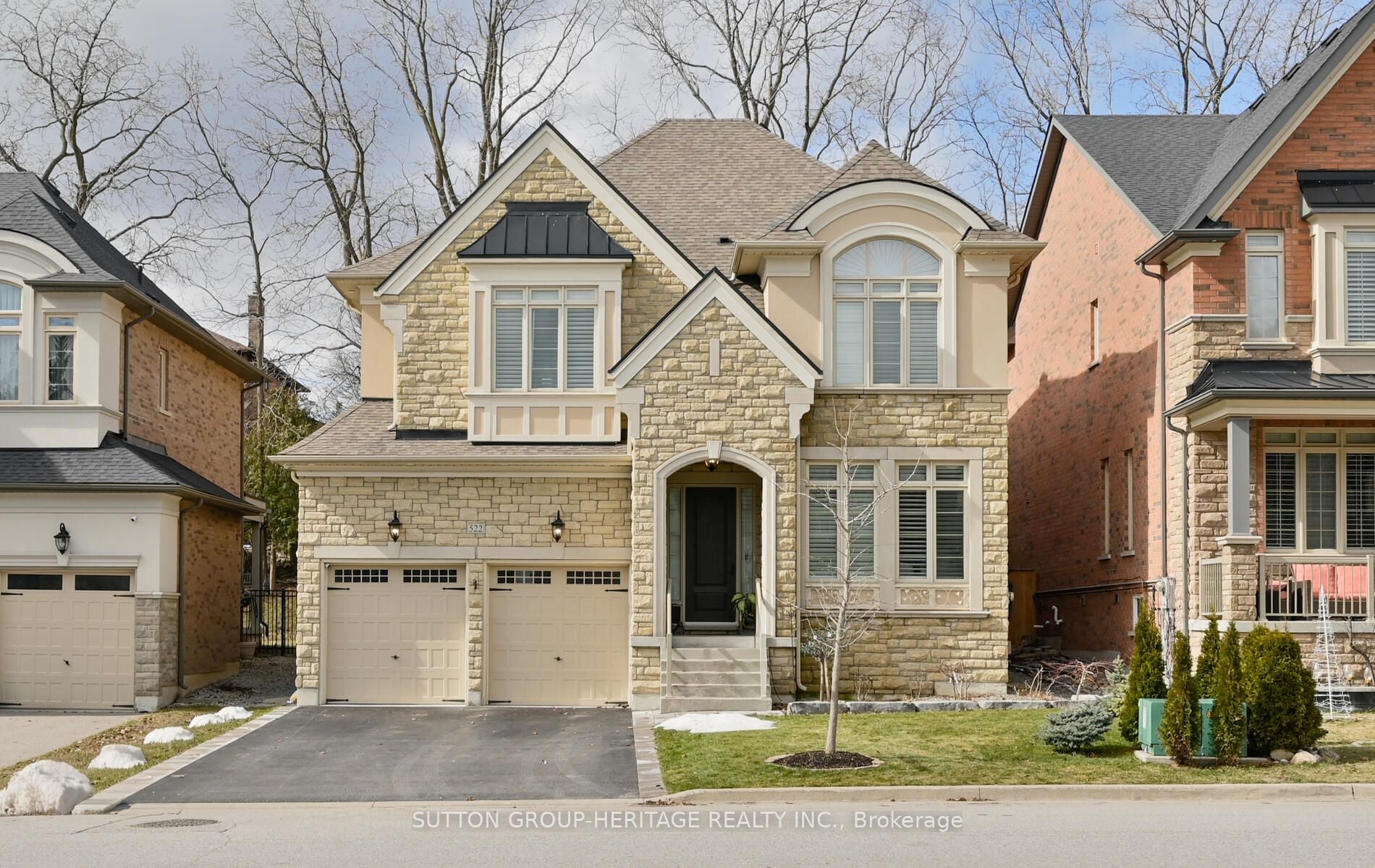 522 Cliffview Road, Pickering, ON, L1W 2N8