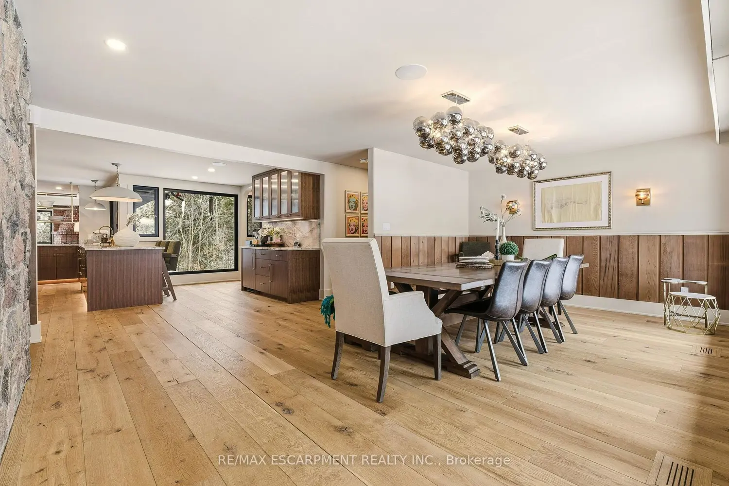 Additional image 8 of 2510 Britannia Road