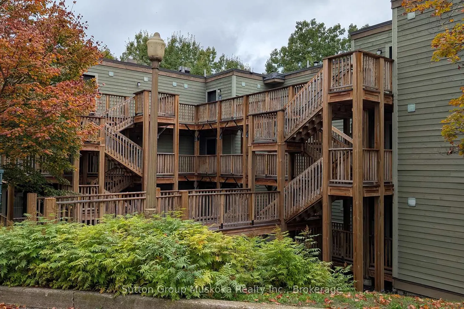 Additional image 3 of 27-202 Golfview - Deerhurst Drive, Huntsville