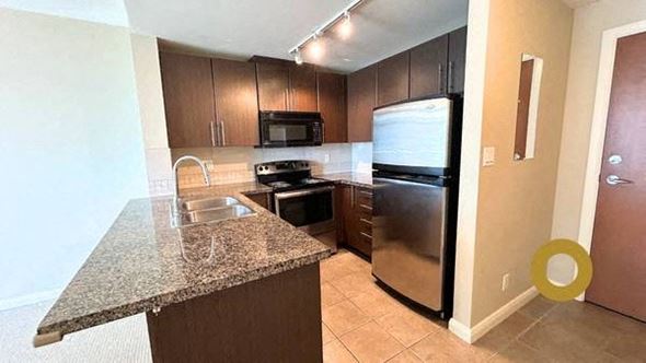 1010-898 Carnarvon Street, New Westminster, BC, V3M 0C3