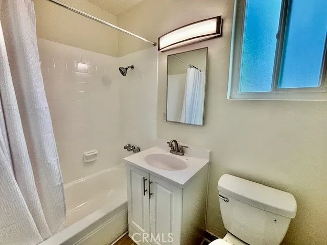 Additional image 33 of 12425 Harris Ave Unit A, Lynwood, CA 90262