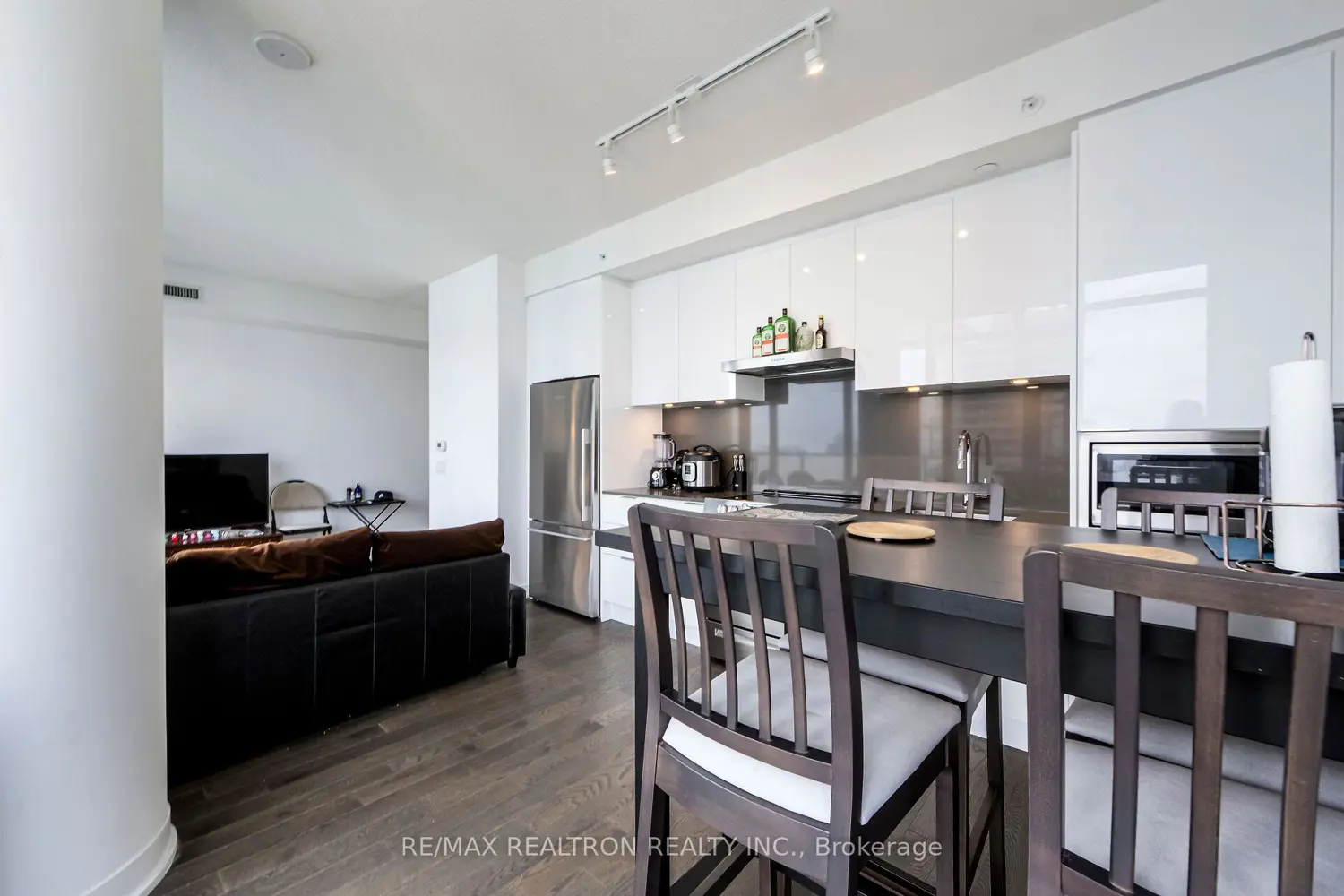 Additional image 9 of 25 Richmond Street 3216