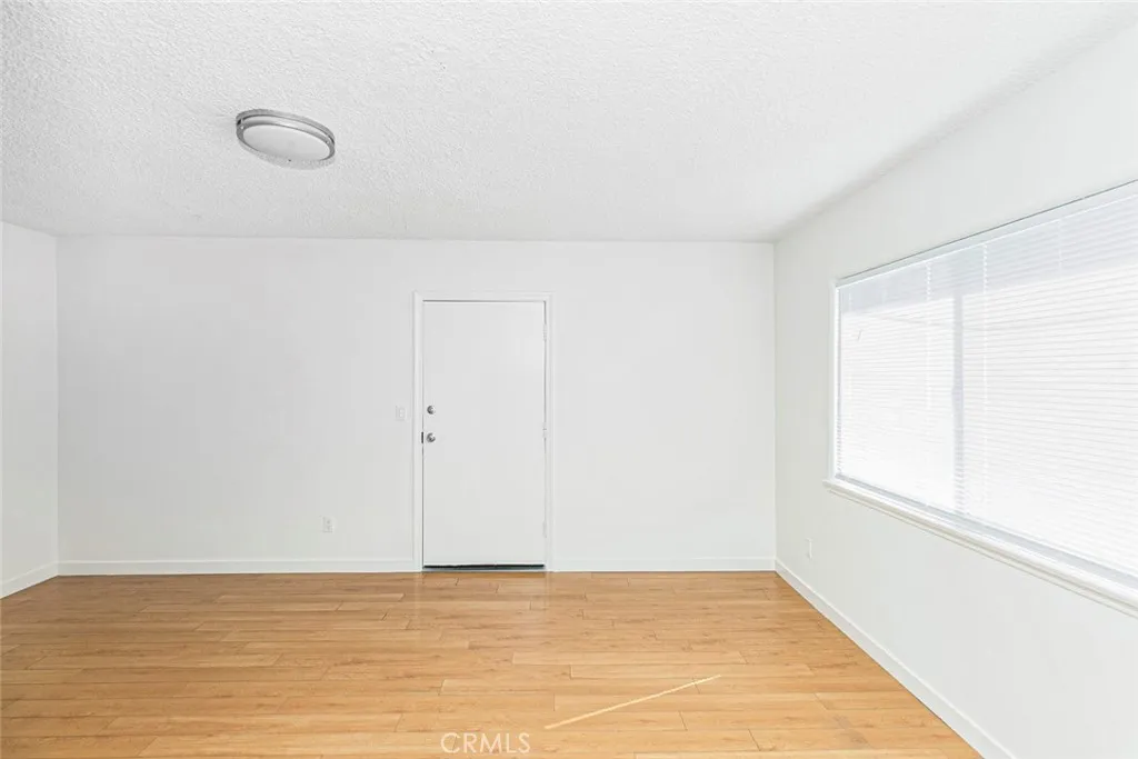 Additional image 39 of 11659 Hamlin Street Unit 6, North Hollywood, CA 91606