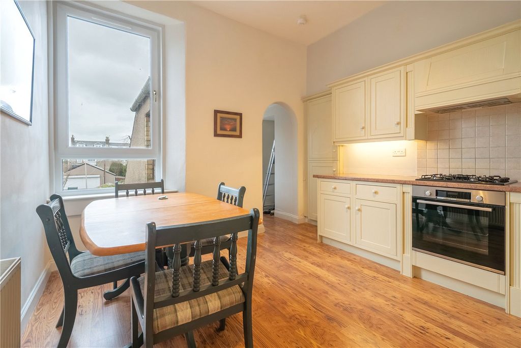 Additional image 9 of 4 bed flat for sale17 Hammersmith Road, Aberdeen AB10