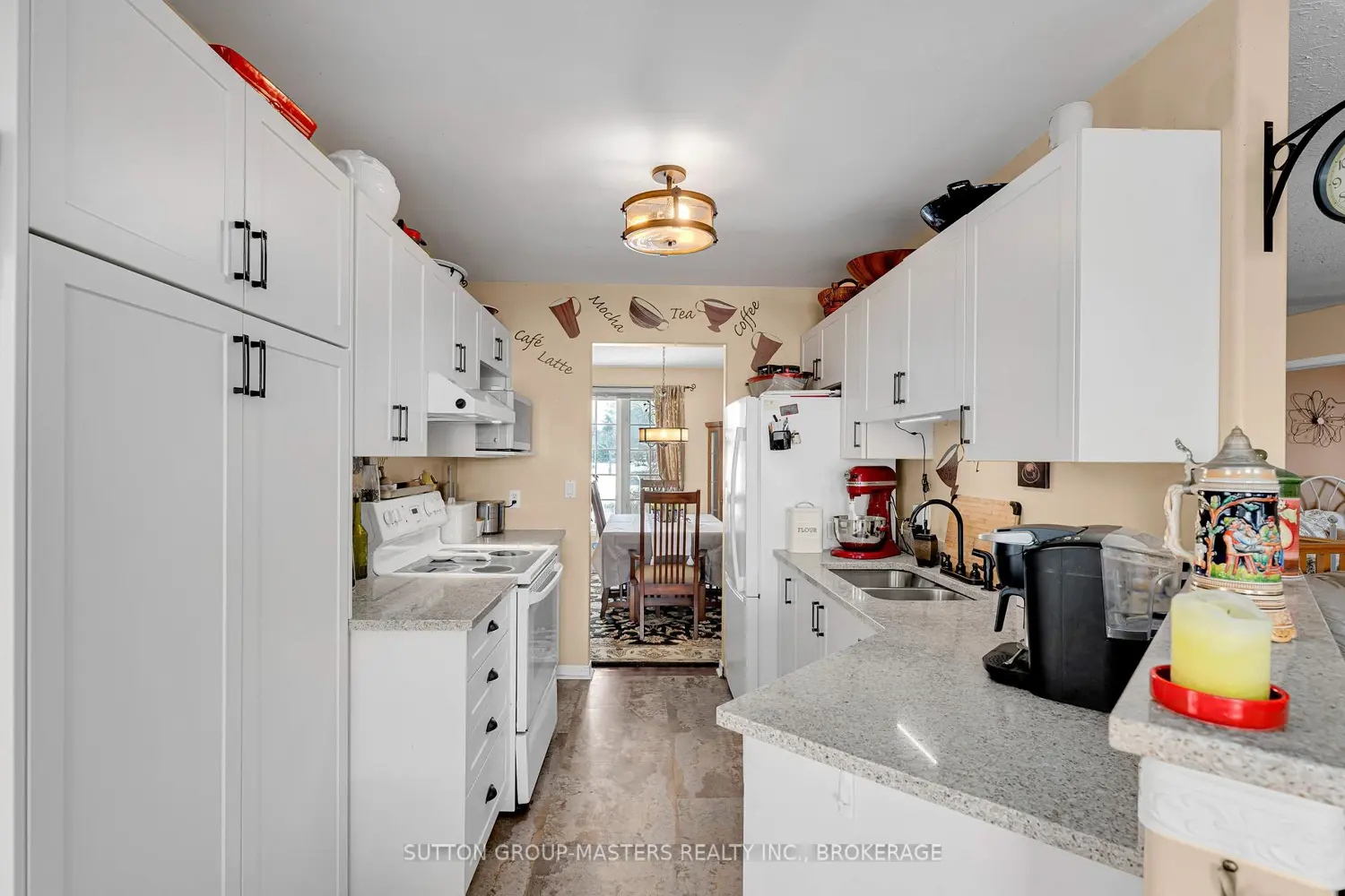 Additional image 7 of 568 Roosevelt Drive