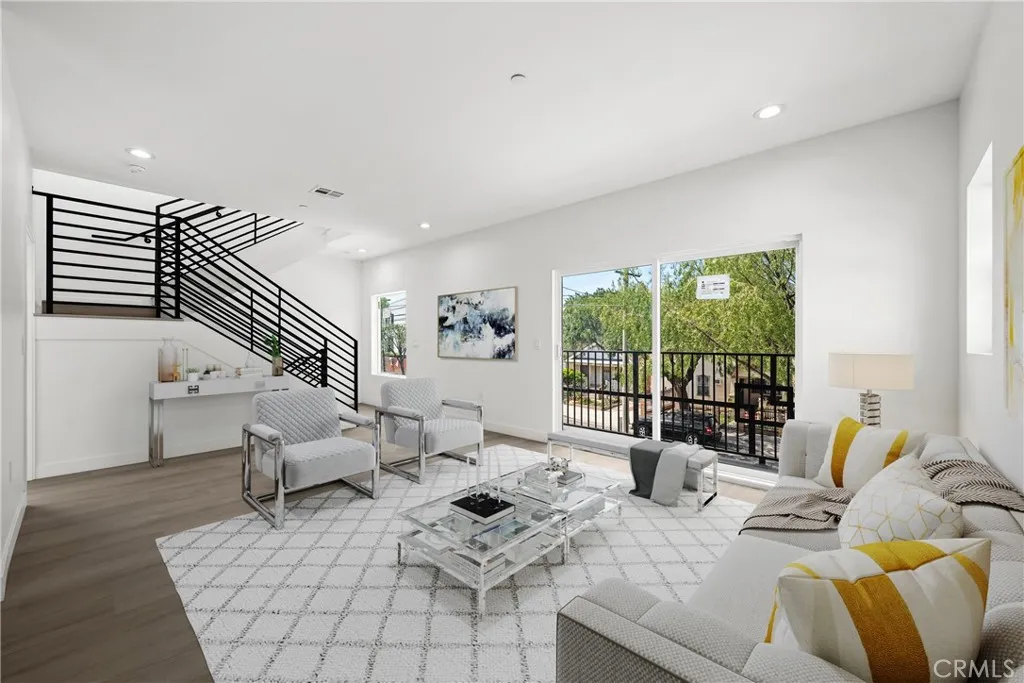 Additional image 11 of 644 N Boyle, Los Angeles, CA 90033