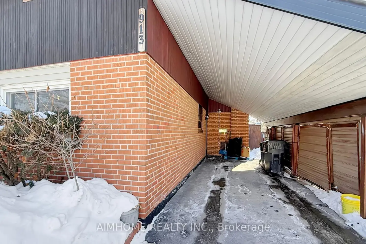913 Brimorton Drive