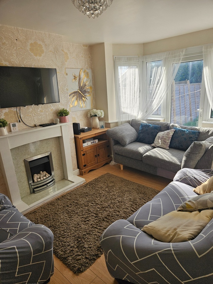 Additional image 2 of 5 Bed Semi-Detached House, Elmbridge Road, B44, N1 7GU