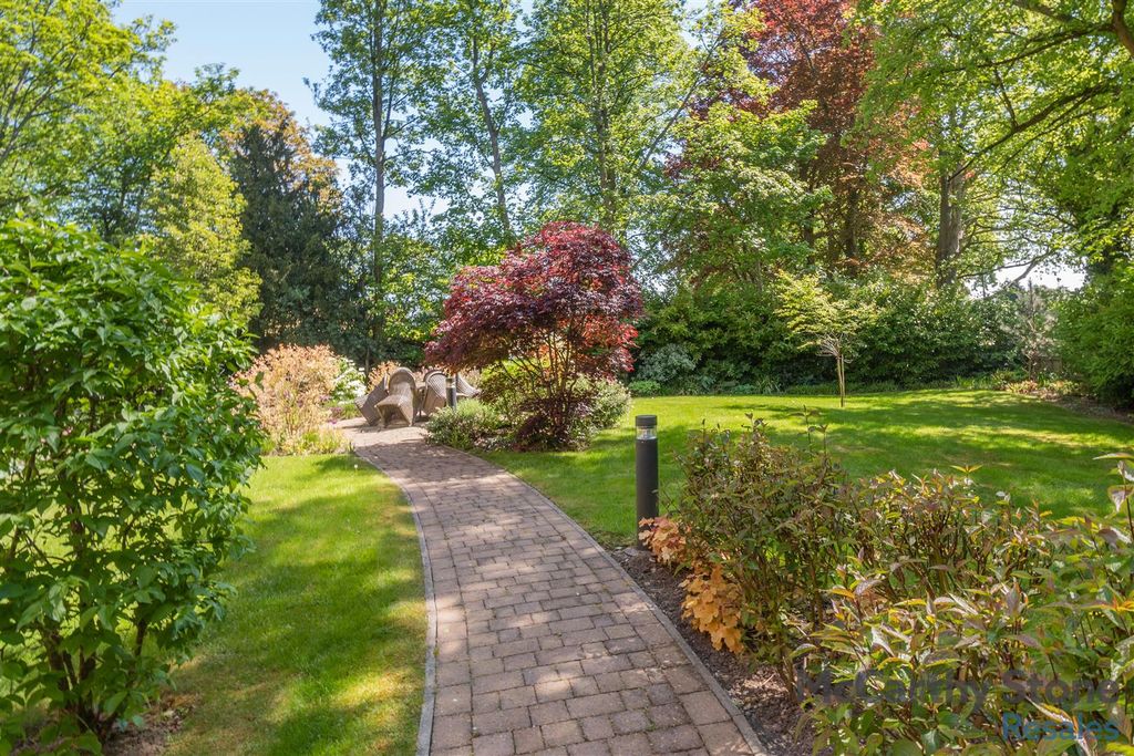 Additional image 28 of 2 bed flat for saleStapleton Court, Waller Grove, Swanland HU14