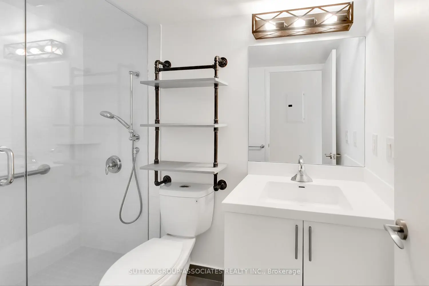 Additional image 7 of 830 Lawrence Avenue 641