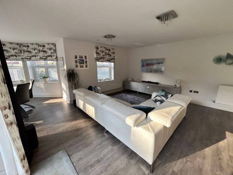 Additional image 4 of 3 bed flat for salePwllycrochan Avenue, Colwyn Bay LL29