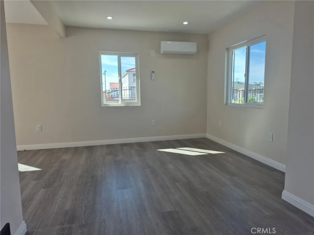 Additional image 9 of 6781 Jacaranda Ave, Fontana, CA 92336