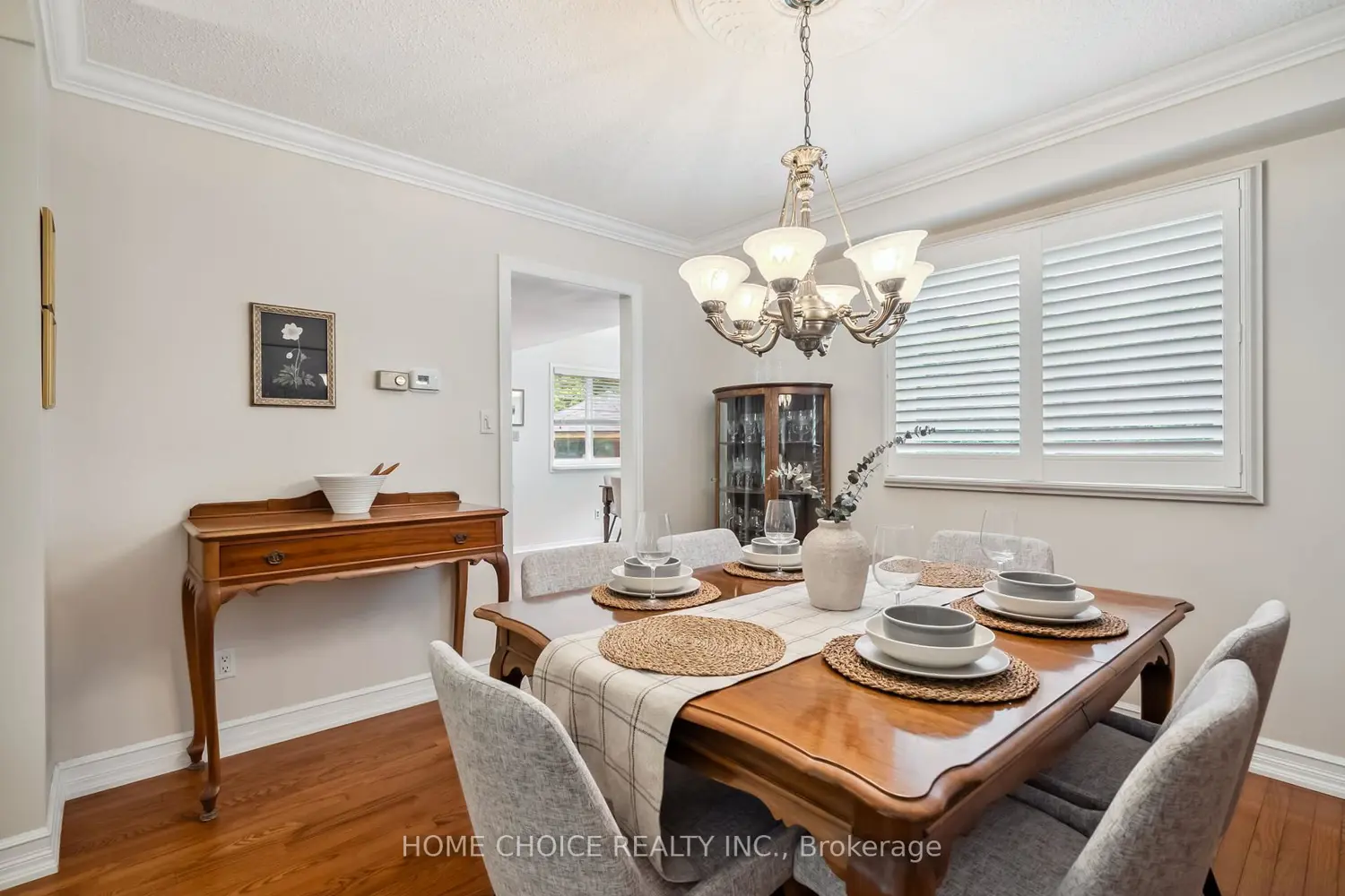 1206 Northgate Crescent photo 5