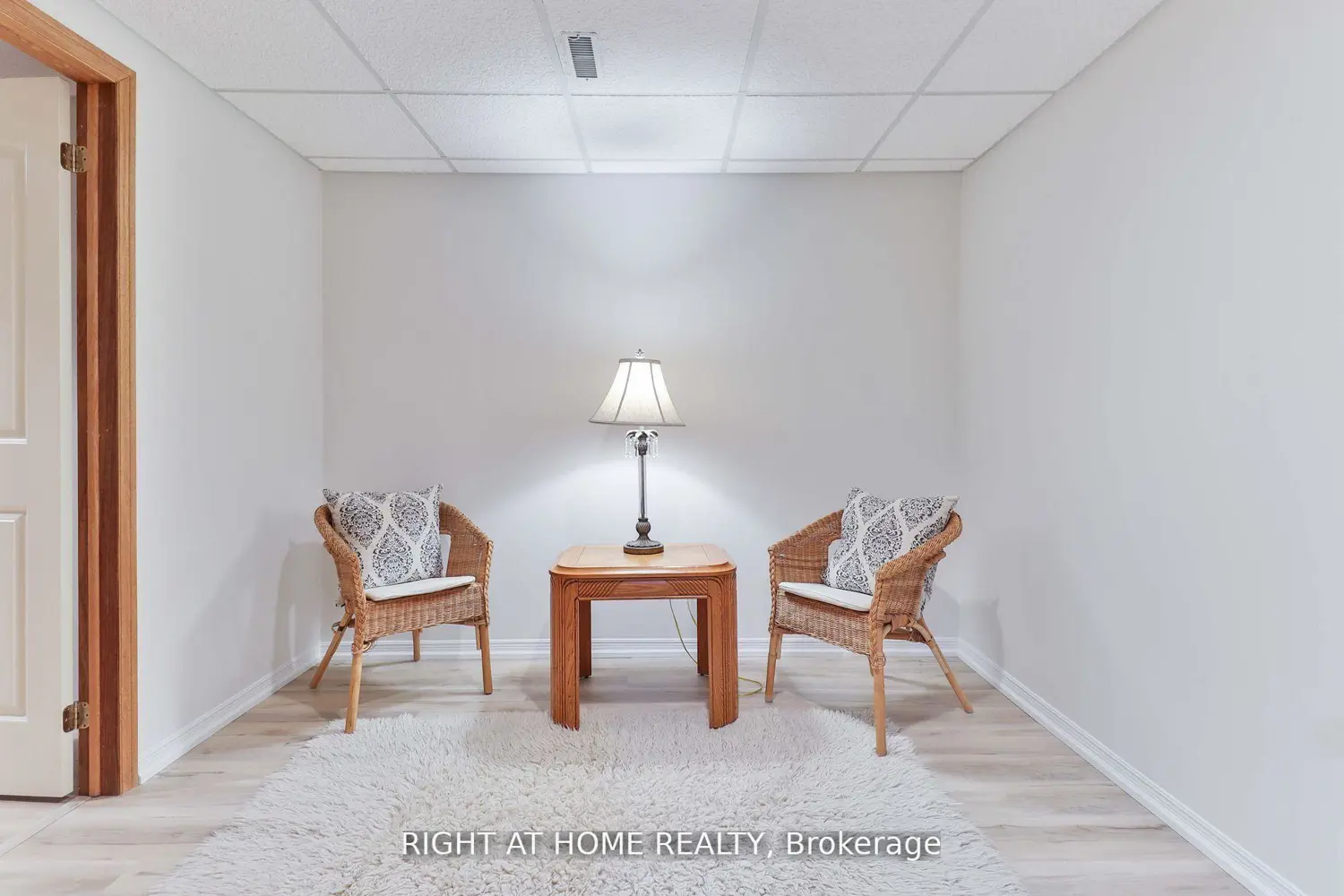 Additional image 15 of 1433 Bough Beeches Boulevard