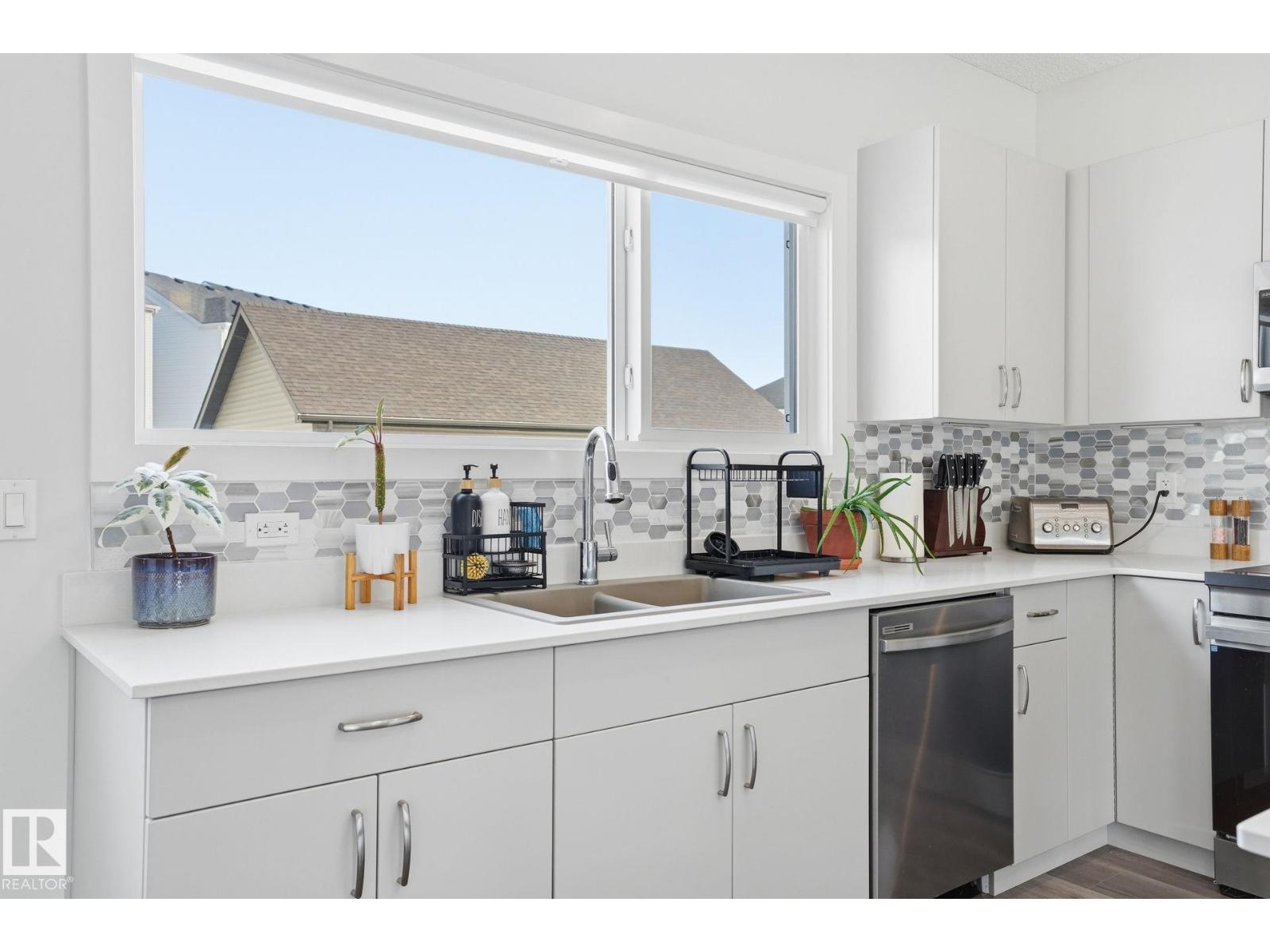 Additional image 4 of 648 174 Avenue NE, Edmonton, AB, T5Y4E9