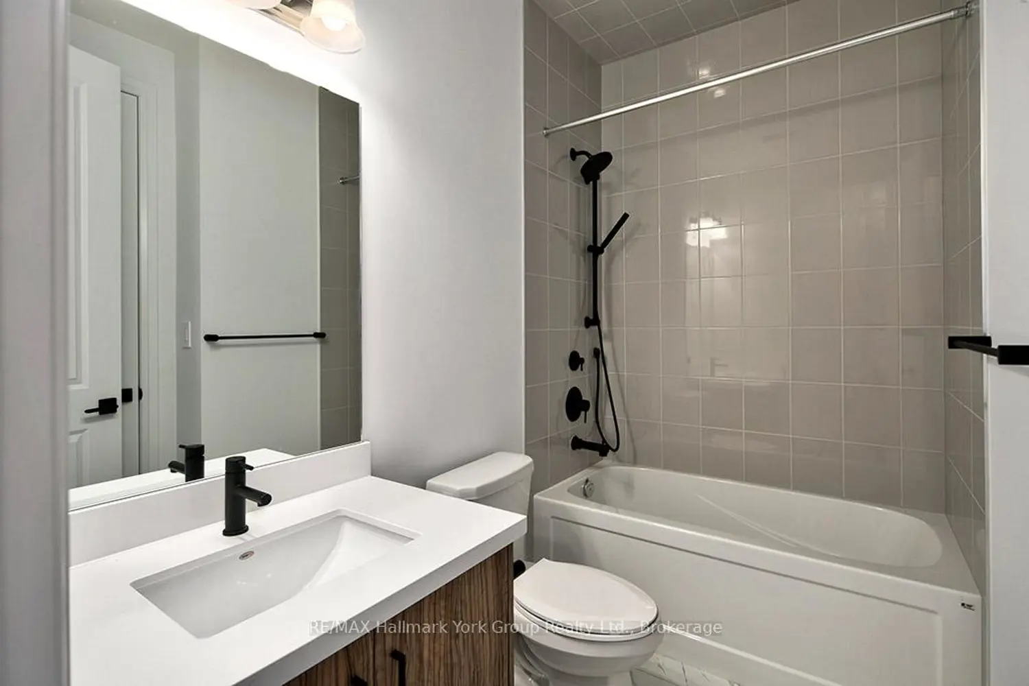 Additional image 16 of 5-11 Bay Street