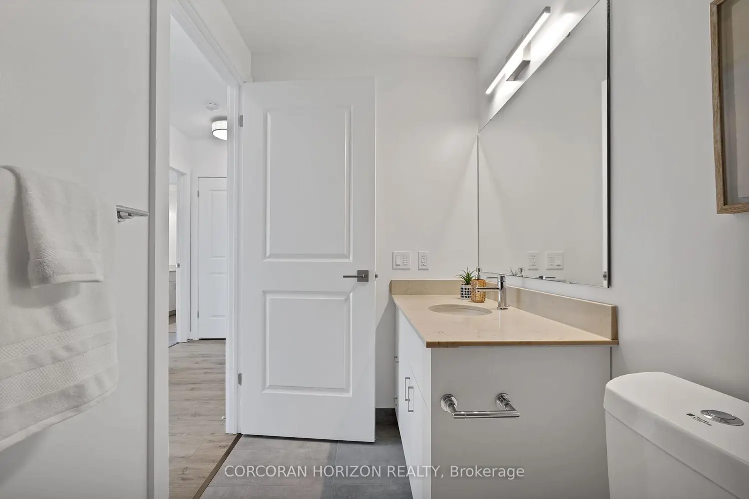 Additional image 5 of 50 Grand Avenue 1702