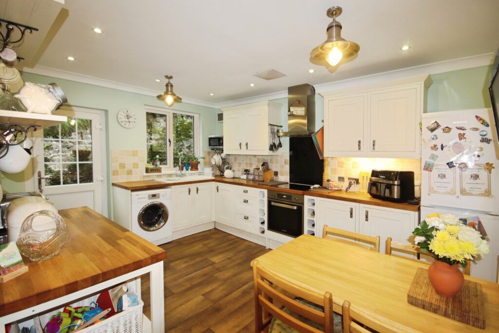 Additional image 8 of 2 bed flat for sale33 Argyle Terrace, Rothesay PA20