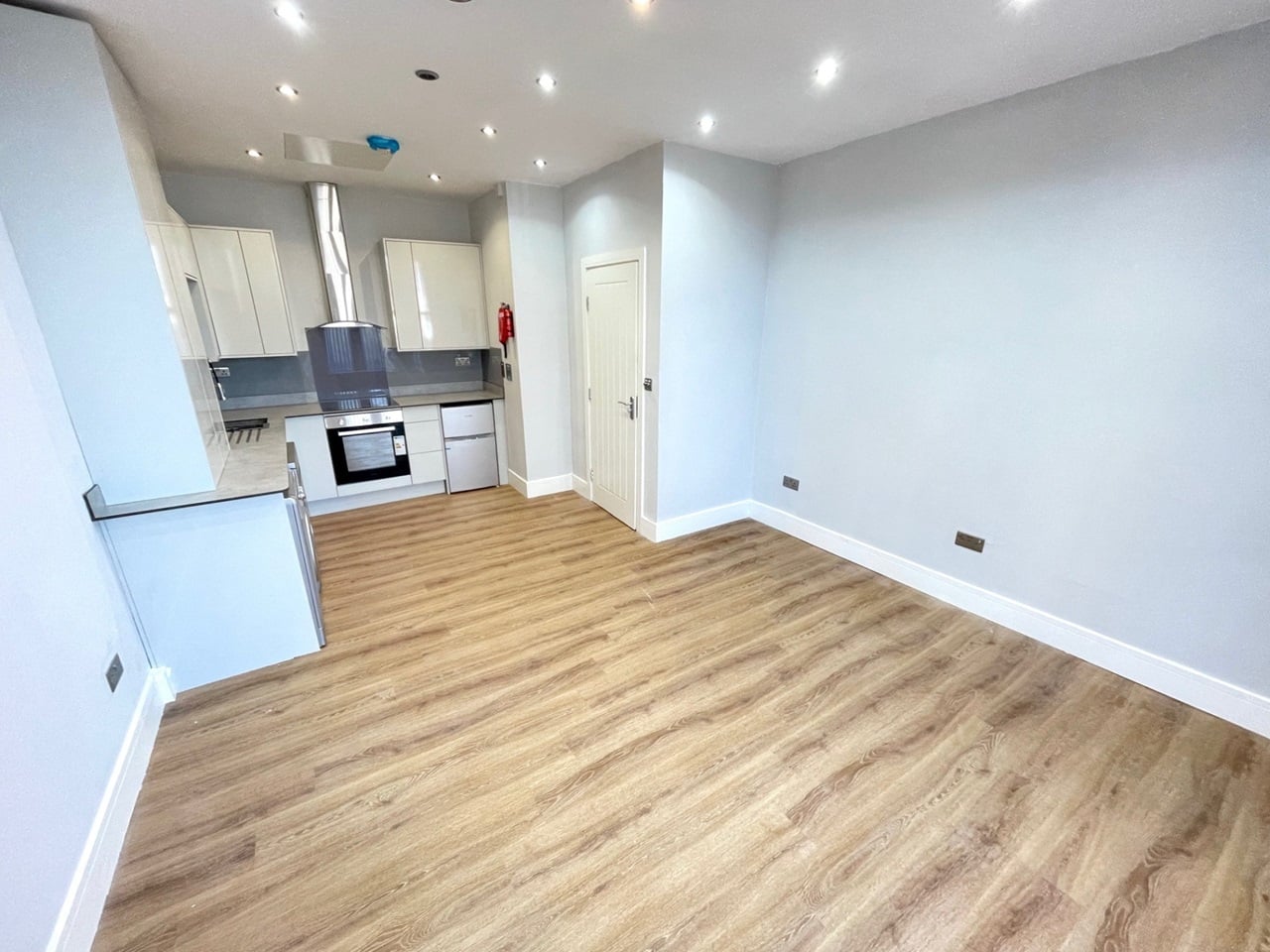 Additional image 4 of 1 Bed Flat, Stanmore Road, B16, N1 7GU