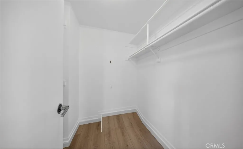 Additional image 73 of 15235 Magnolia Boulevard Unit E, Sherman Oaks, CA 91403