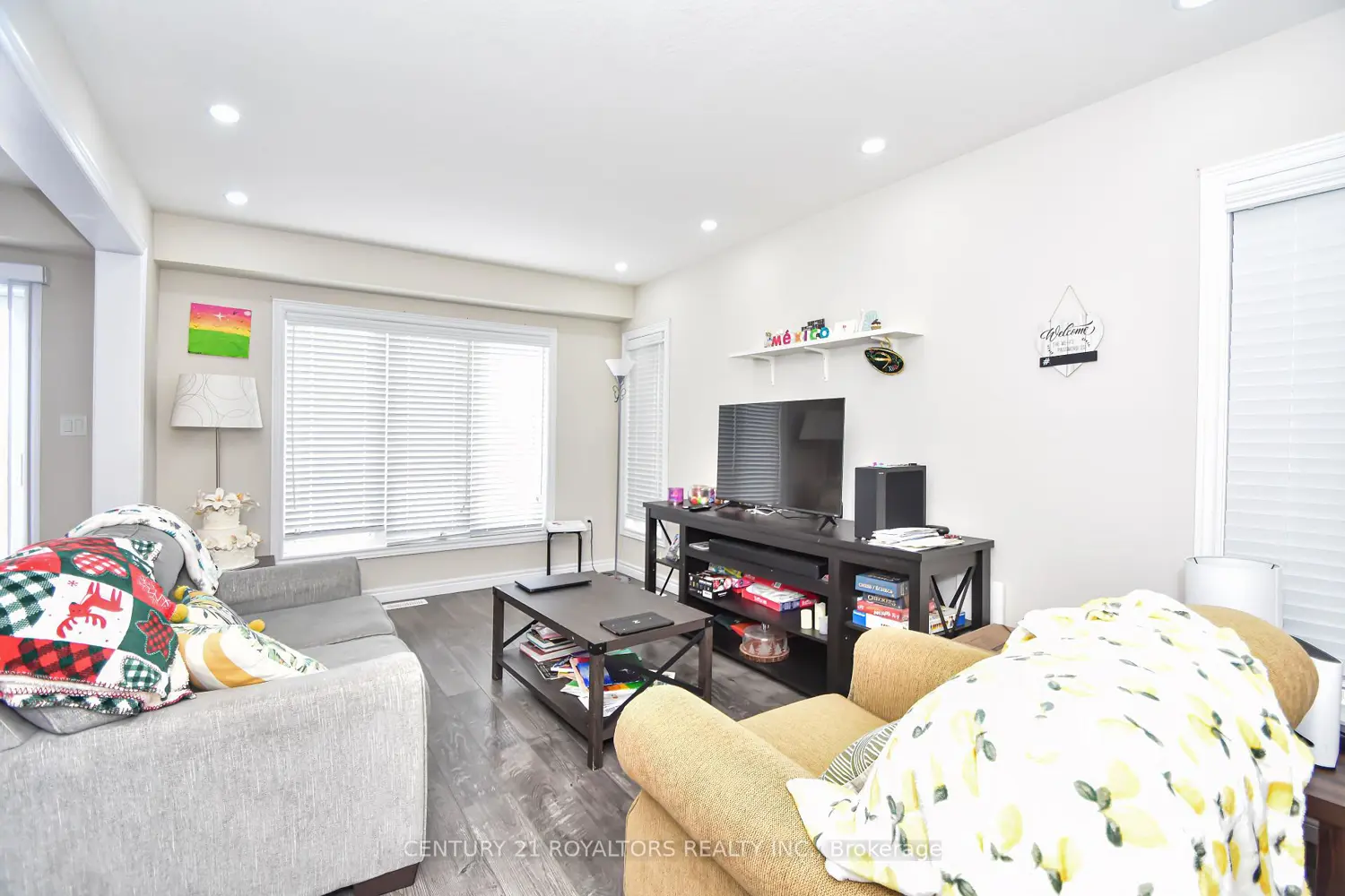 Additional image 4 of 1584 Dunkirk Avenue