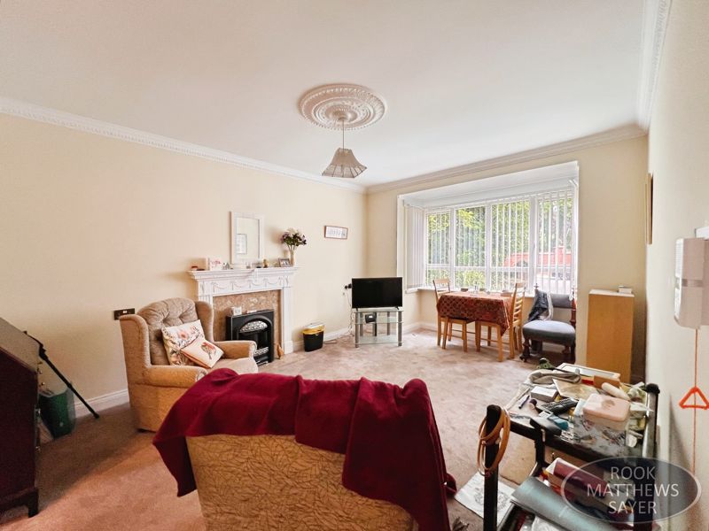 2 bed flat for saleAdderstone Crescent, Newcastle Upon Tyne NE2 photo 3