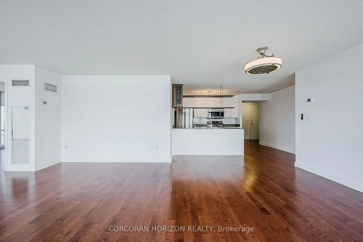 Additional image 3 of 10 Navy Wharf Court 609