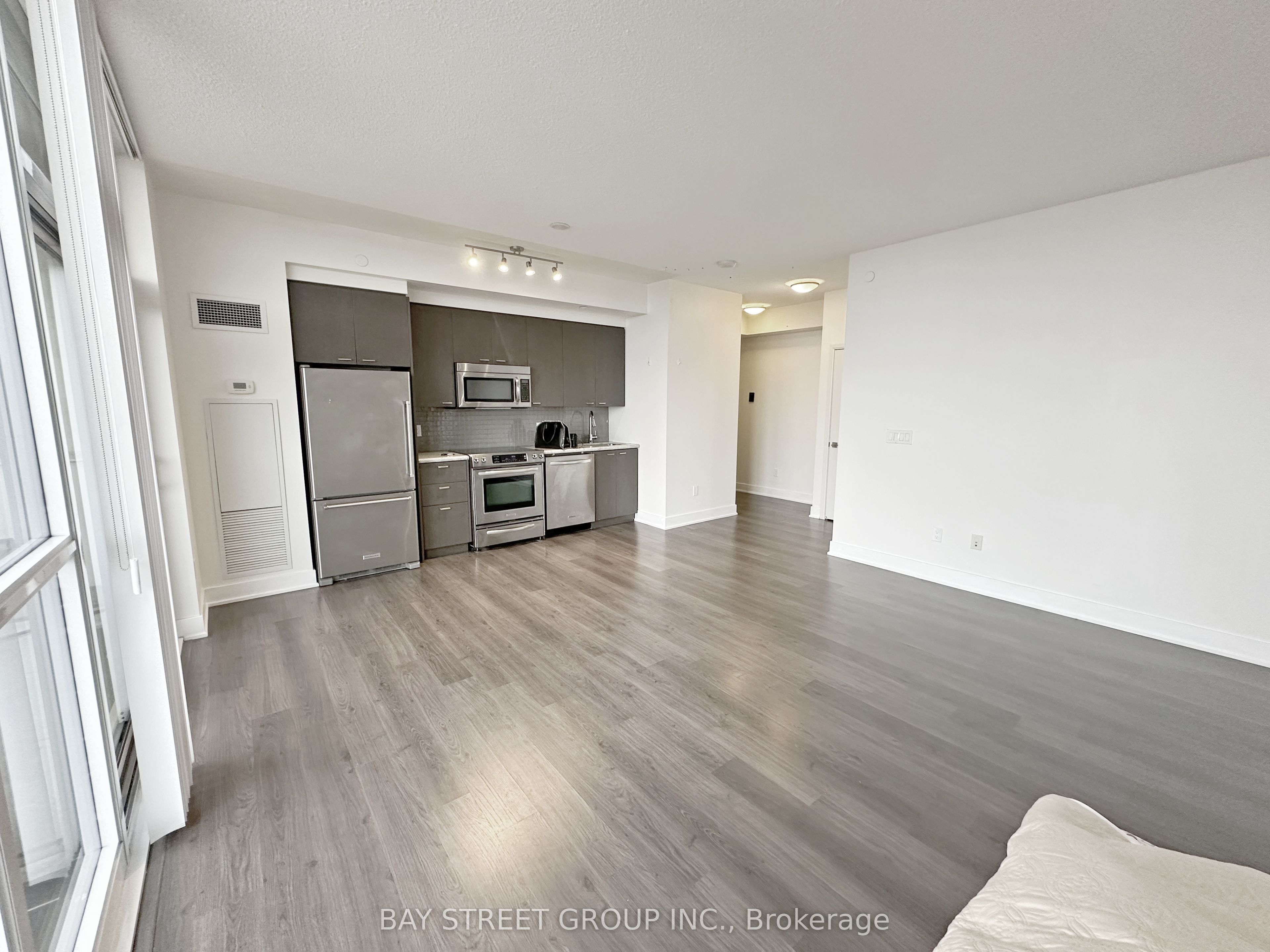 Additional image 3 of 2009-88 Sheppard Avenue E, Toronto, ON, M2N 0G9