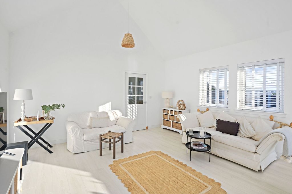 Additional image 3 of 5 bed detached house for saleGlainne House, Bridge Of Allan FK9