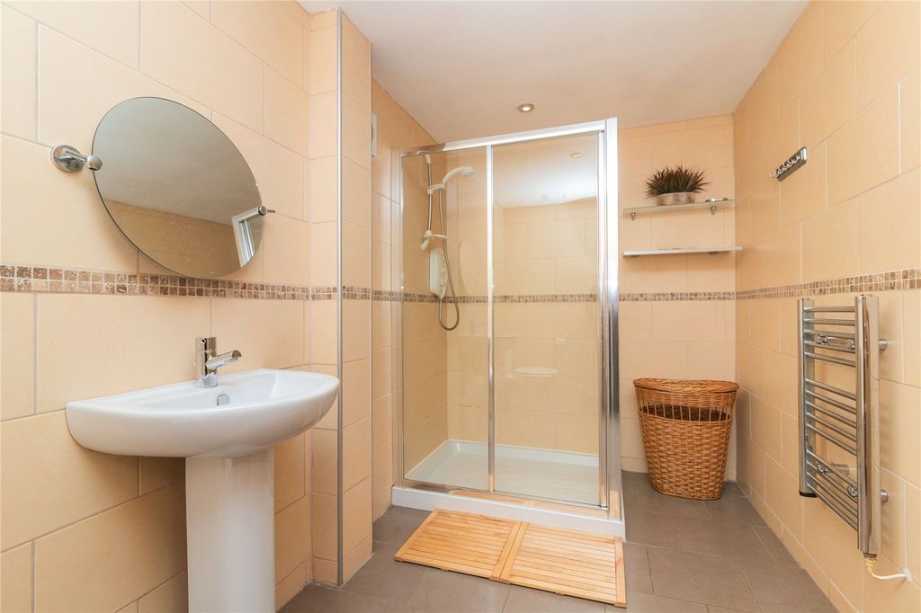 Additional image 17 of 5 bed flat for saleThe Chalet, Dunard House, Kinlochard, Stirling, Stirlingshire FK8