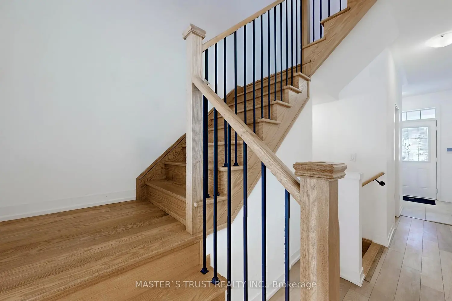 Additional image 9 of 208 Harding Park Street