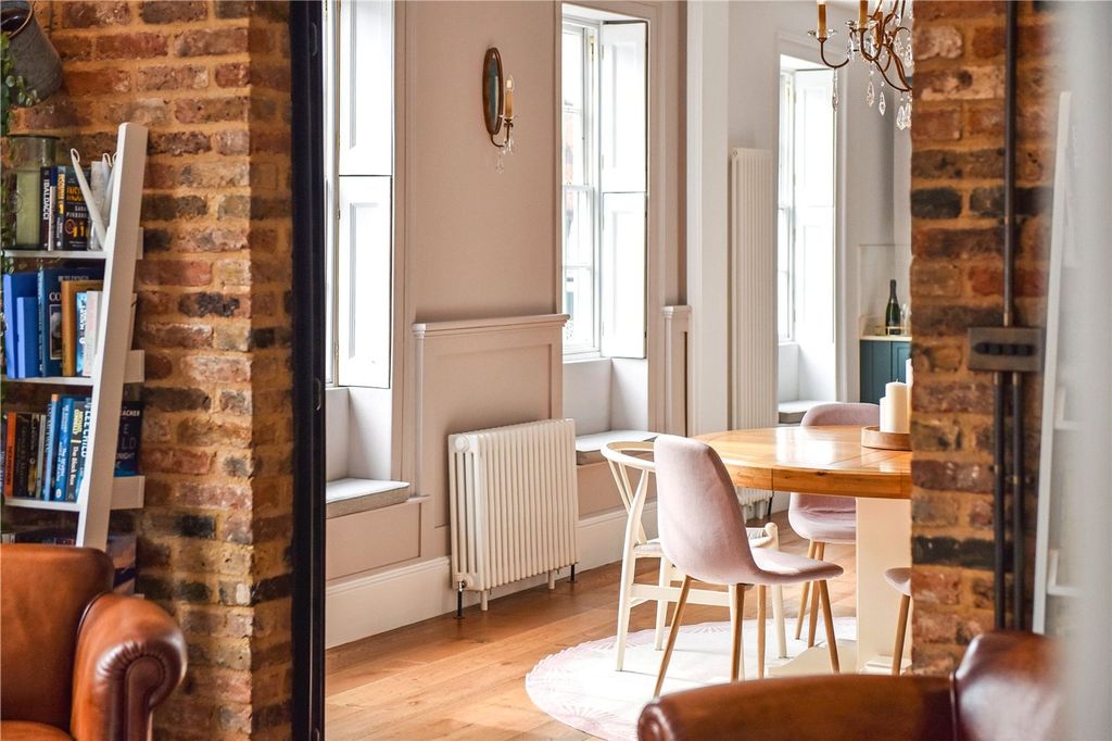 Additional image 6 of 3 bed flat for saleNorth Street, Chichester PO19