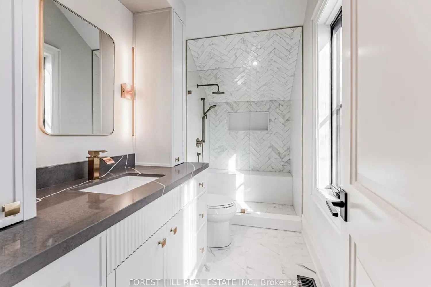 Additional image 13 of 7089 Second Line