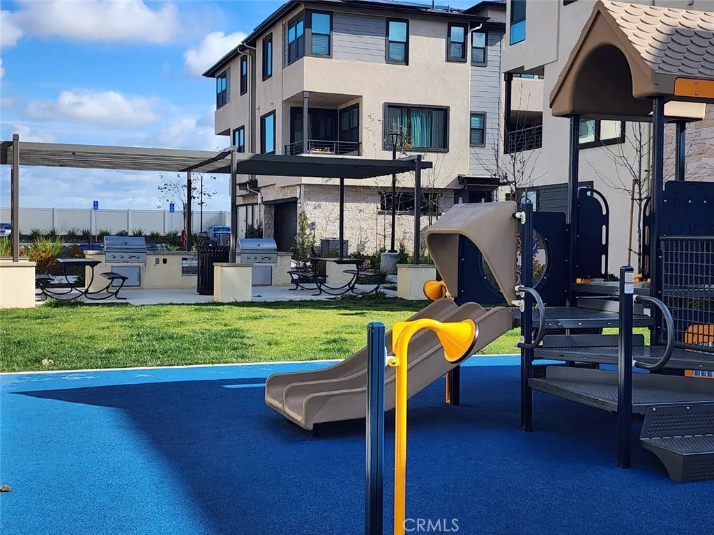 Additional image 11 of 2957 W Lincoln Avenue Unit 3, Anaheim, CA 92801