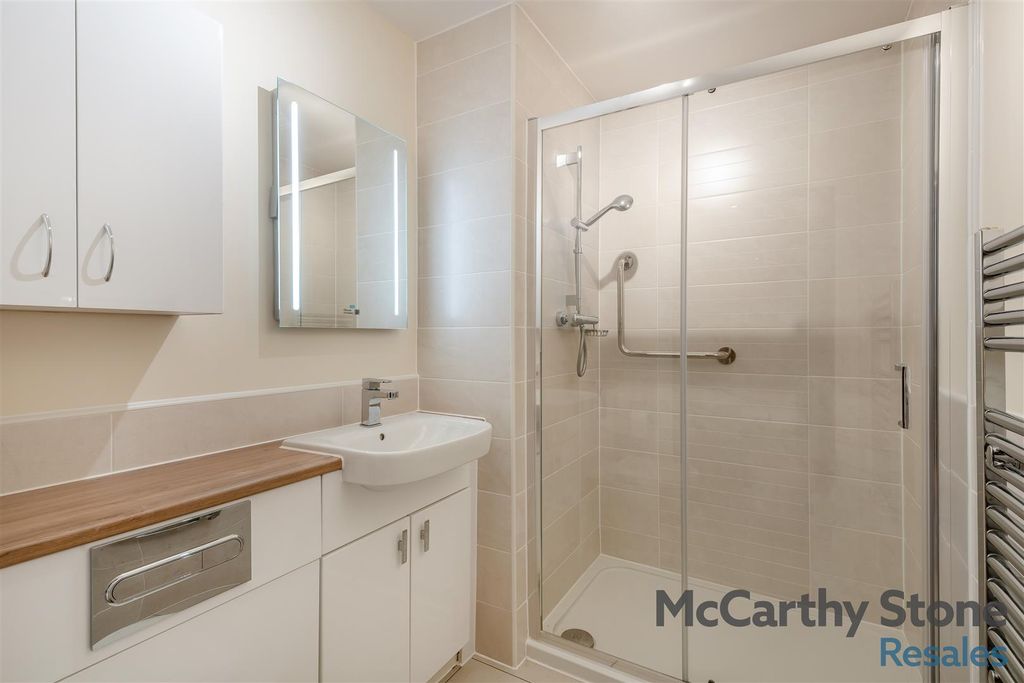 Additional image 10 of 2 bed flat for saleSummerfield Place, Wenlock Road, Shrewsbury SY2