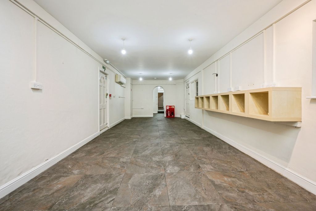 Additional image 36 of Studio for saleMidland Road, Bedford, Bedfordshire MK40