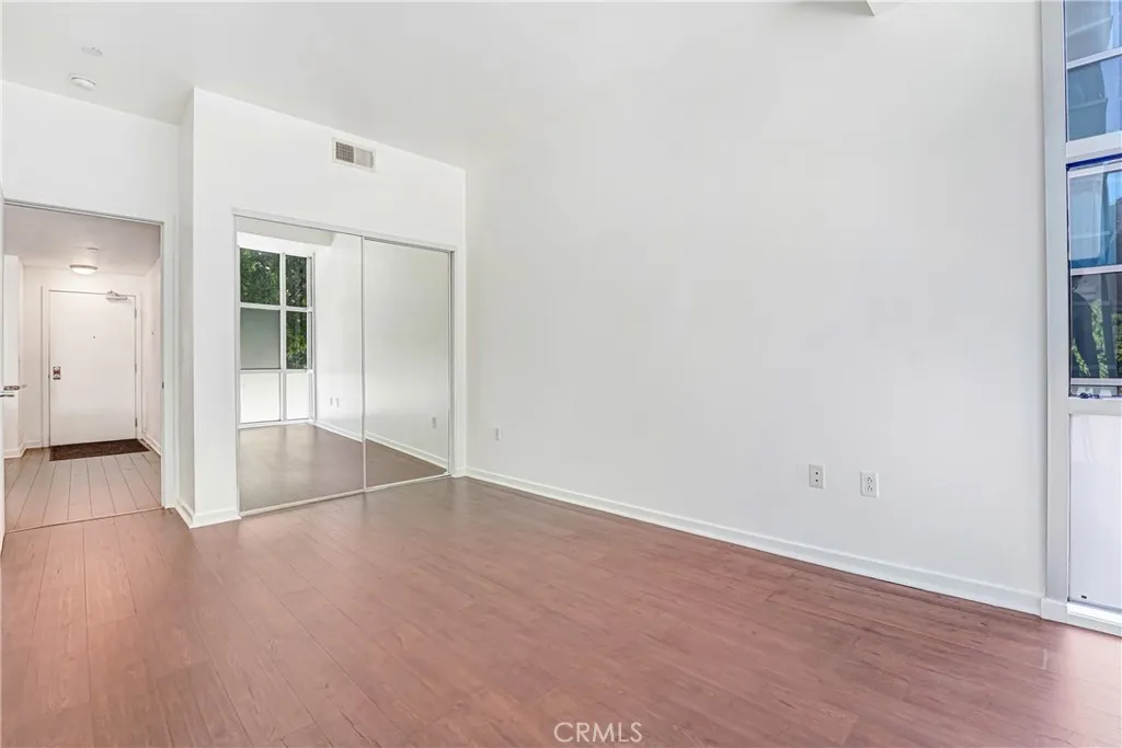 Additional image 12 of 630 W 6th St Unit 216, Los Angeles, CA 90017