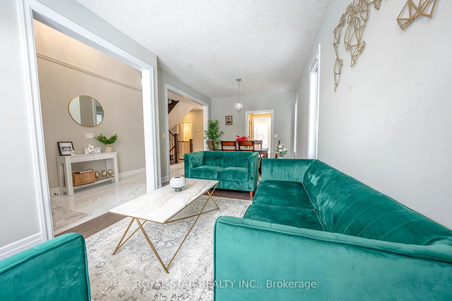 Additional image 4 of 325 Masters Drive