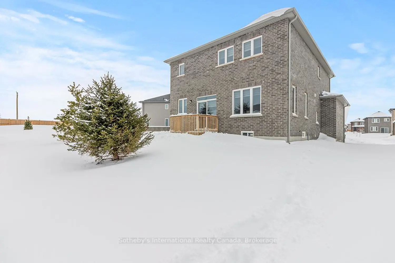 Additional image 14 of 23 Autumn Drive