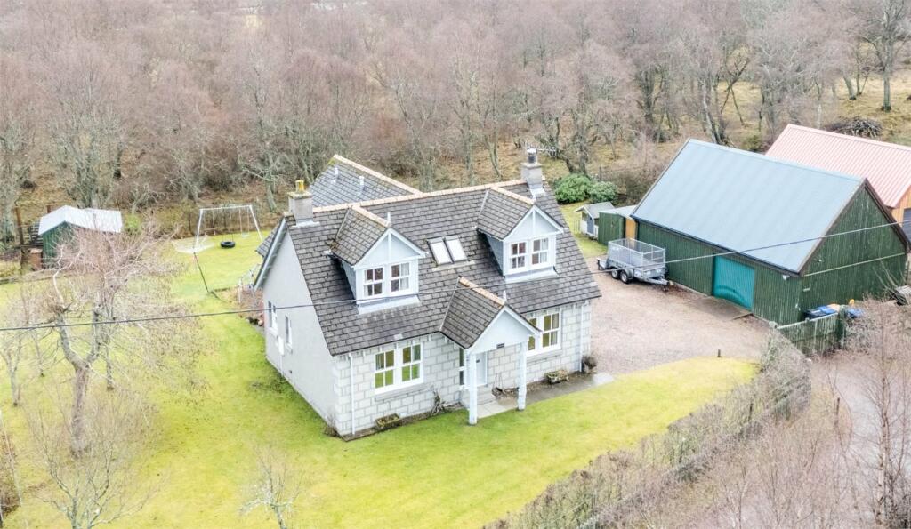 Additional image 22 of Parkdale, Broombank Terrace, Braemar, AB35