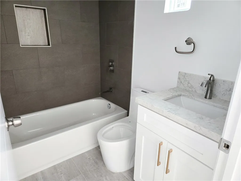 Additional image 12 of 227 E 84th Pl, Los Angeles, CA 90003