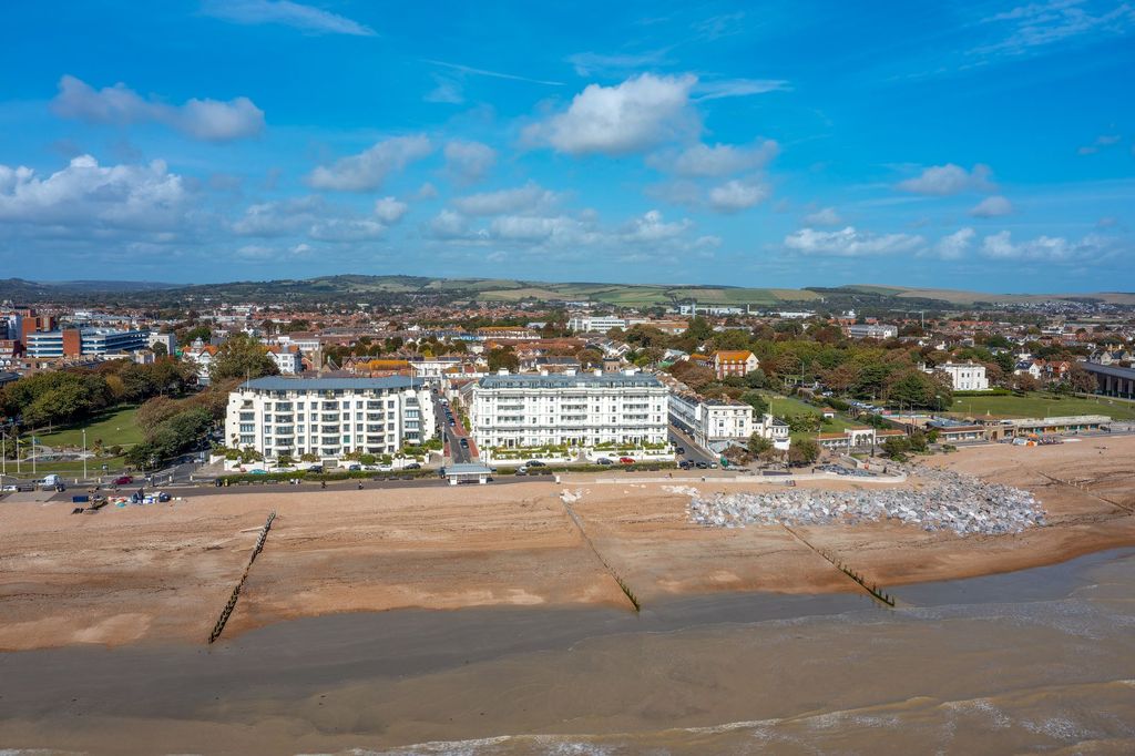 Additional image 10 of 2 bed flat for saleMarine Parade, Worthing BN11