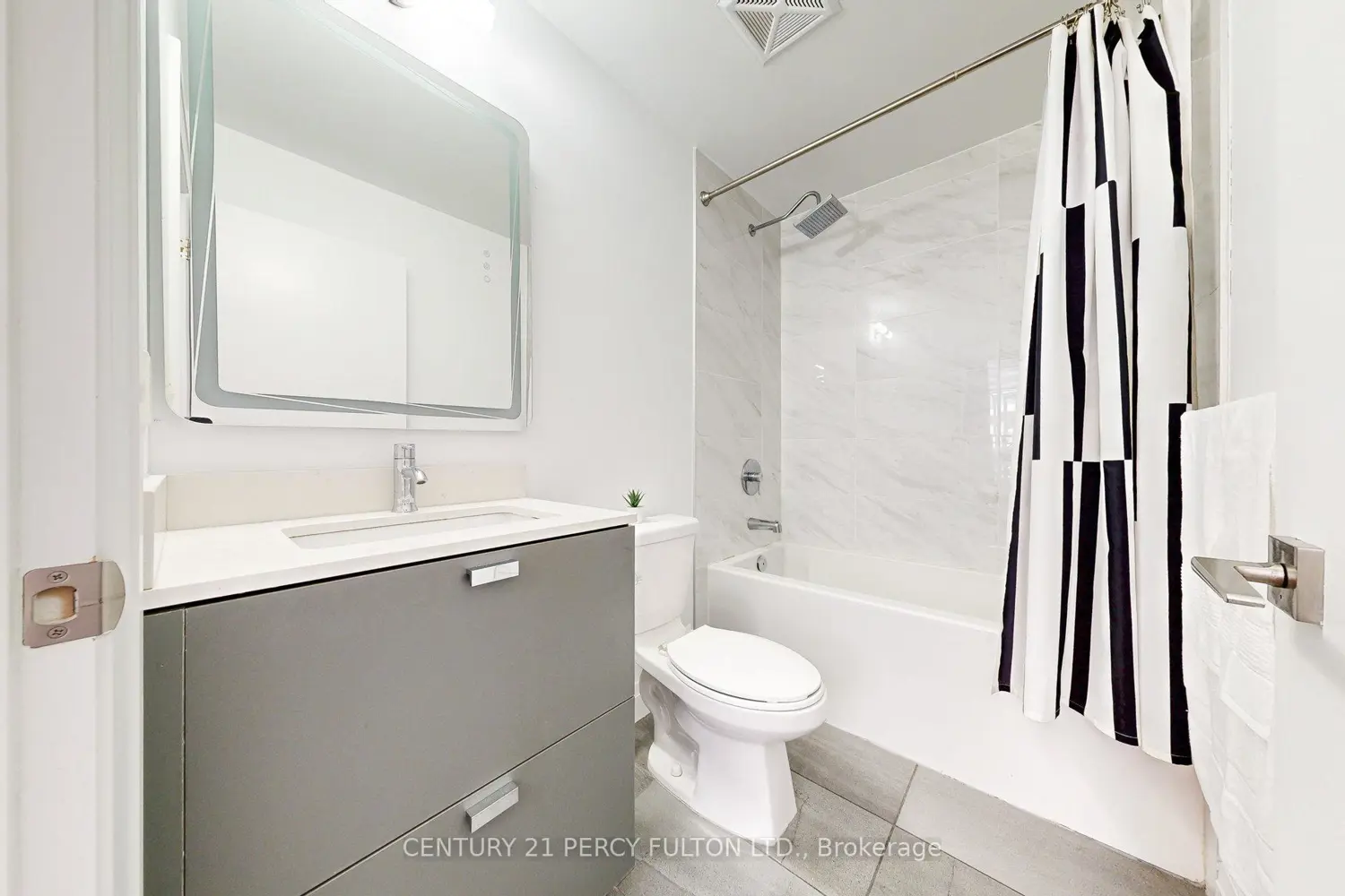 Additional image 17 of 56 Forest Manor Road 308