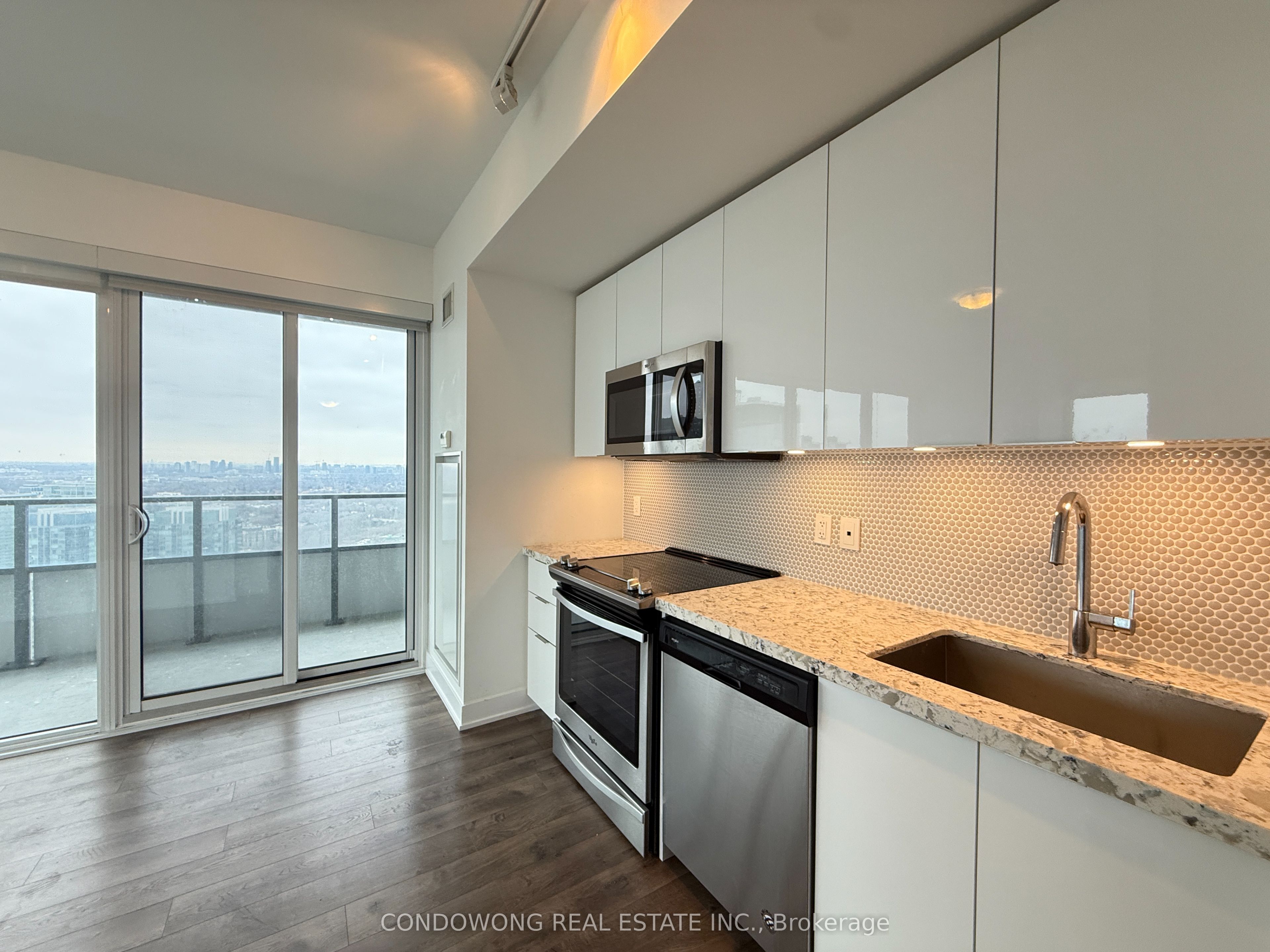 Additional image 3 of 4020-30 Shore Breeze Drive, Toronto, ON, M8V 0J1