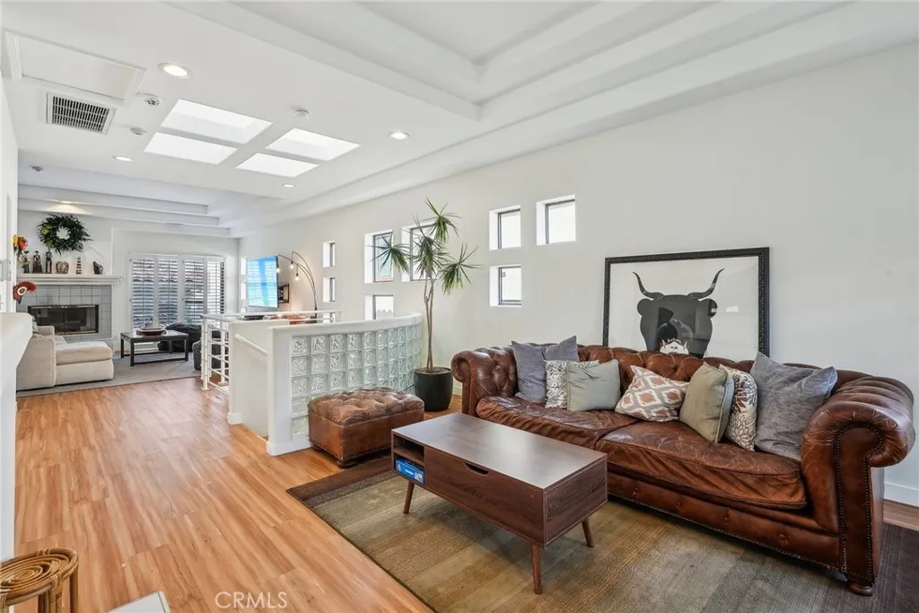 Additional image 7 of 221 S Francisca Avenue Unit A, Redondo Beach, CA 90277