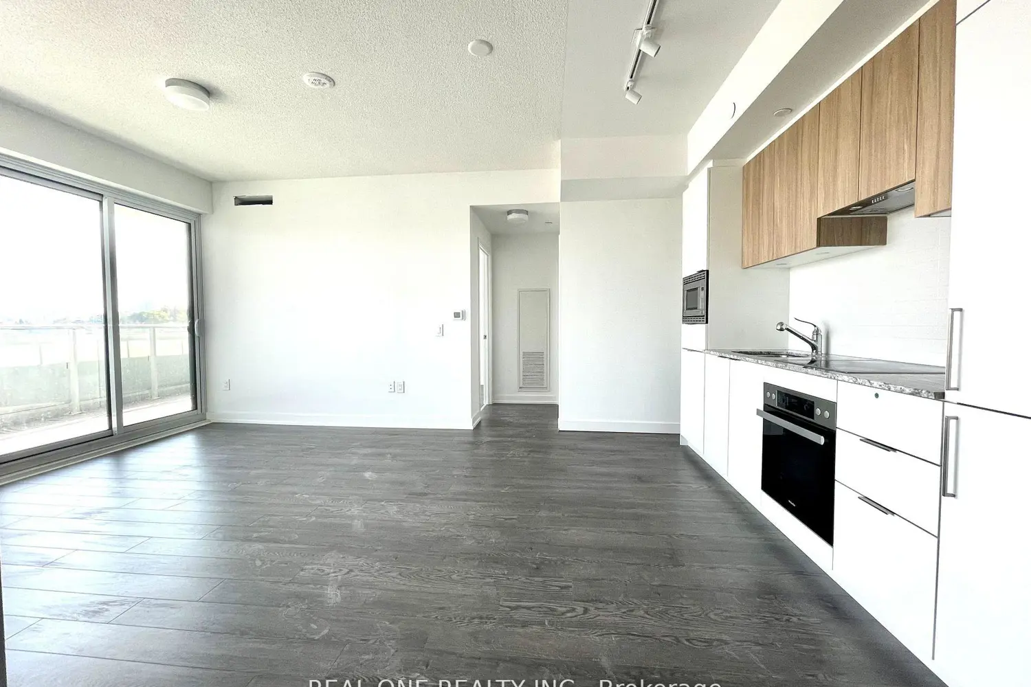 Additional image 4 of 50 O'neill Road 310