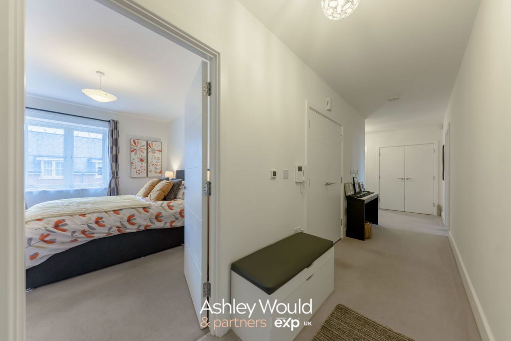Additional image 10 of 3 bed flat for saleMill Street, Worcester WR1