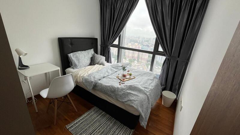 Additional image 2 of 21 Stirling Road